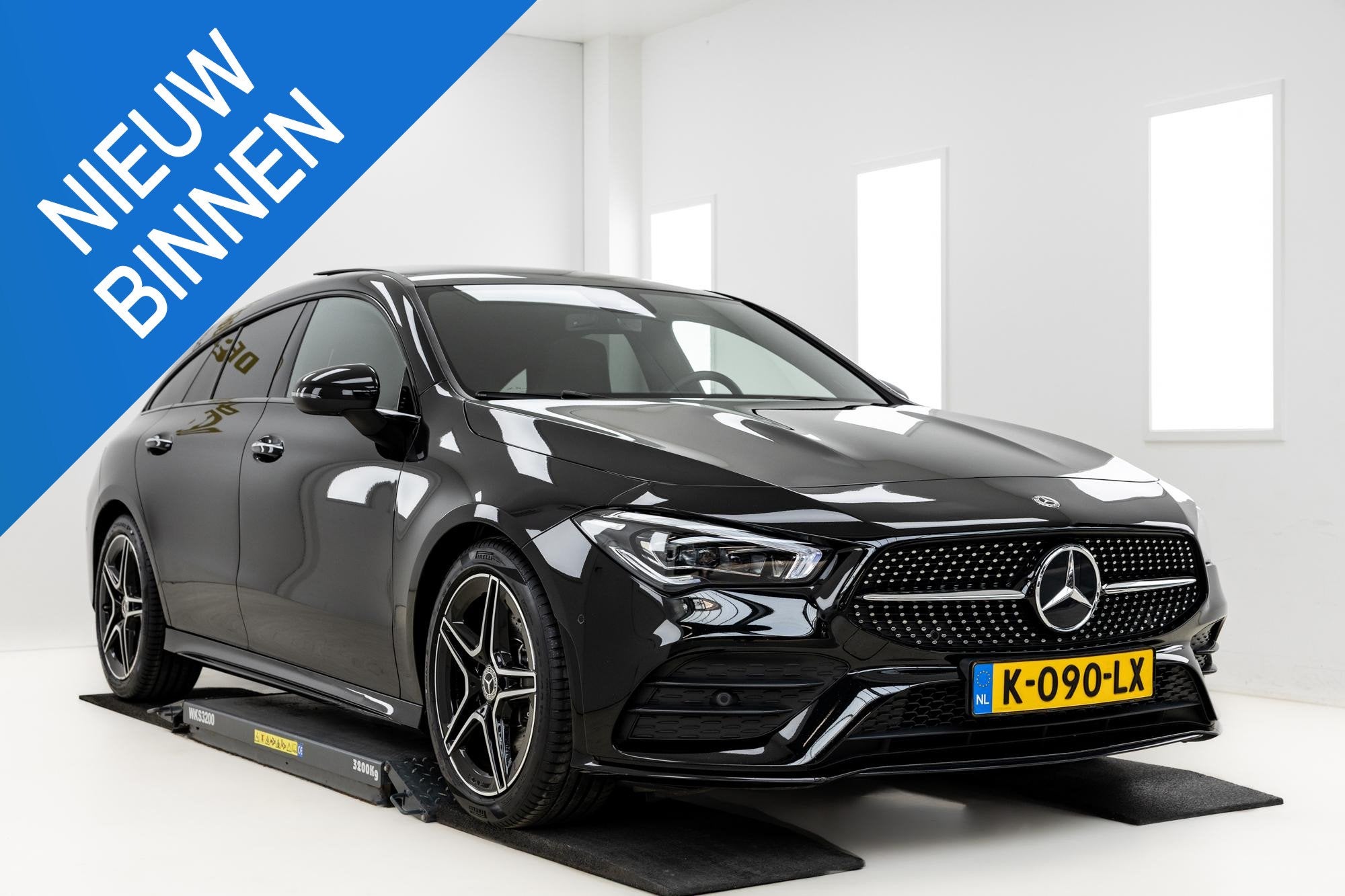 Mercedes-Benz CLA-klasse Shooting Brake 220 Premium Plus AMG, CLA, Gebruikt, Leder en Stof, Origineel Nederlands