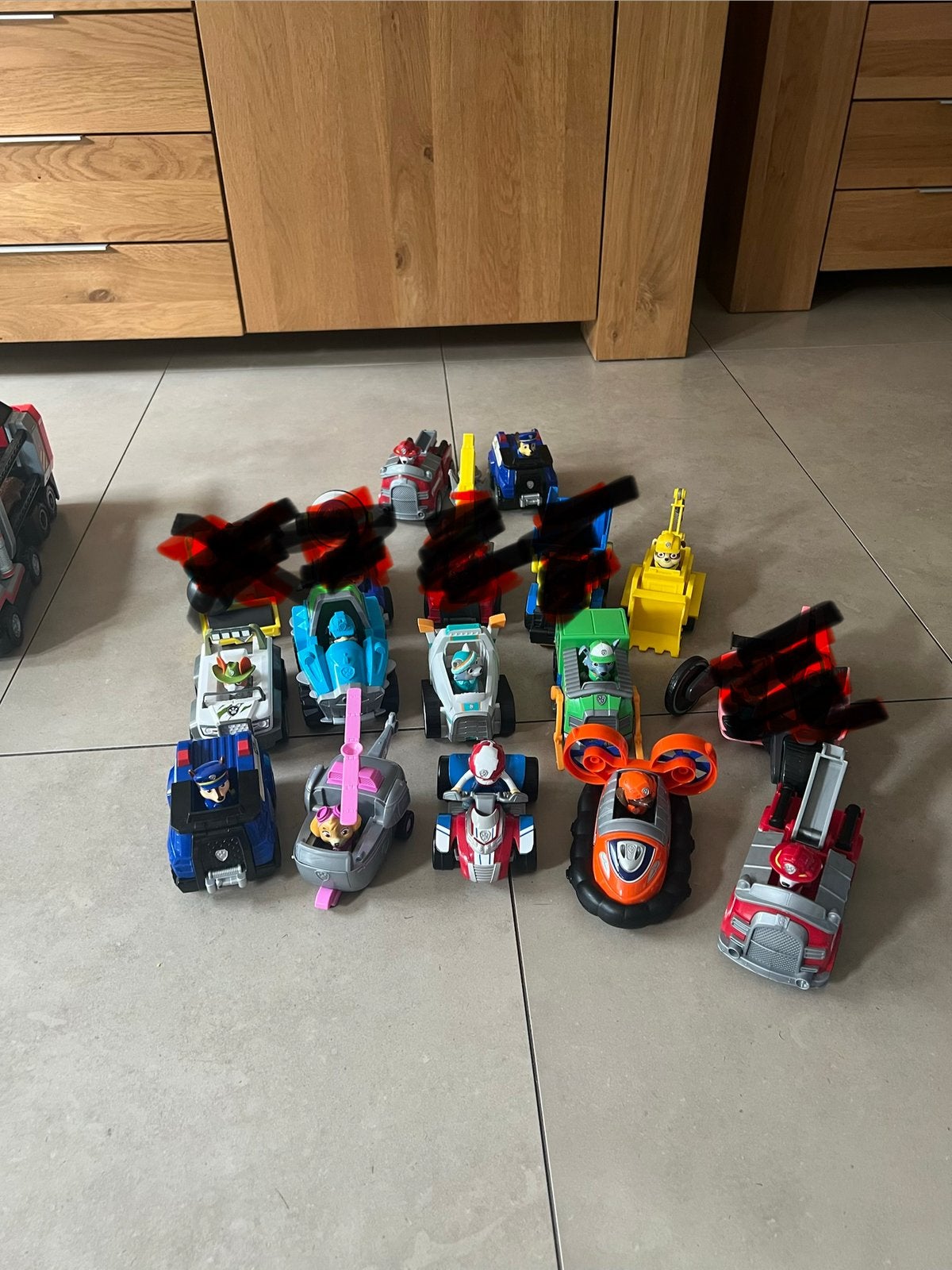 Paw patrol pups 12 stuks, Ophalen of Verzenden, Zo goed als nieuw