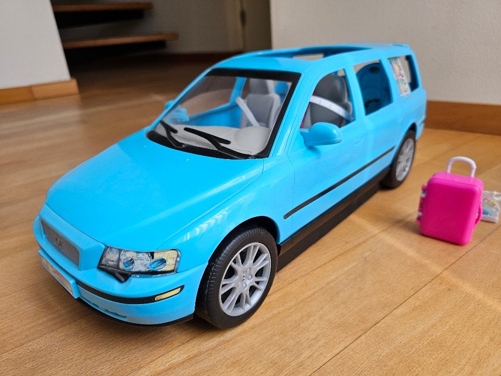 Barbie Happy Family Volvo V70 Mattel