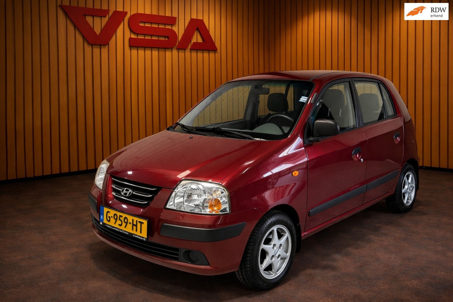 Hyundai Atos 1.1i Active Young|Stuurbekrachtiging|5 deurs|zu, Voorwielaandrijving, 4 cilinders, Met garantie (alle), Leder en Stof