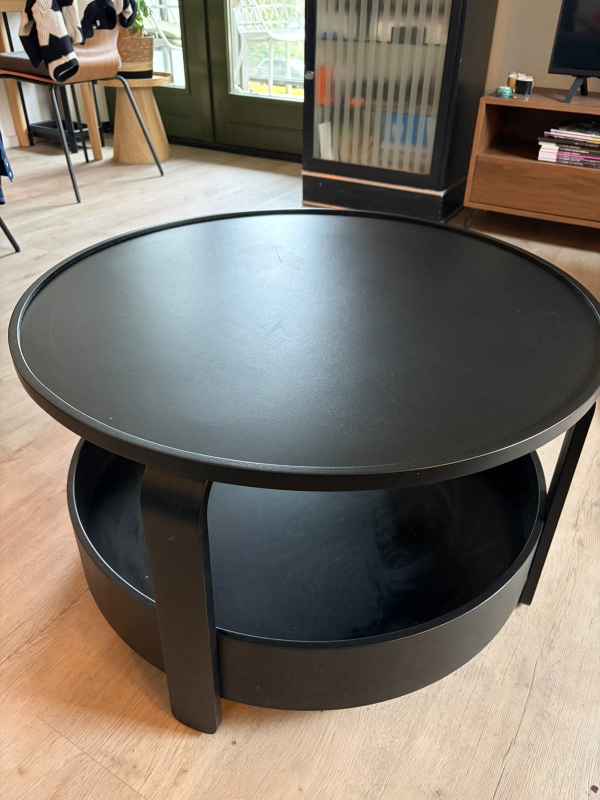 Salontafel zwart rond IKEA Borgery, 100 tot 150 cm, Rond, Zo goed als nieuw, 50 tot 100 cm