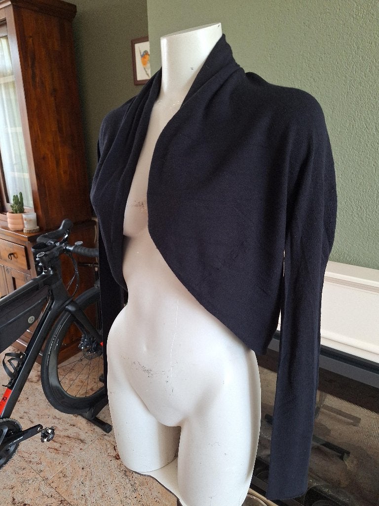 Northland zwart bolero cardigan vest M 38, Kleding | Dames, Maat 38/40 (M), Verzenden, Zwart, Zo goed als nieuw