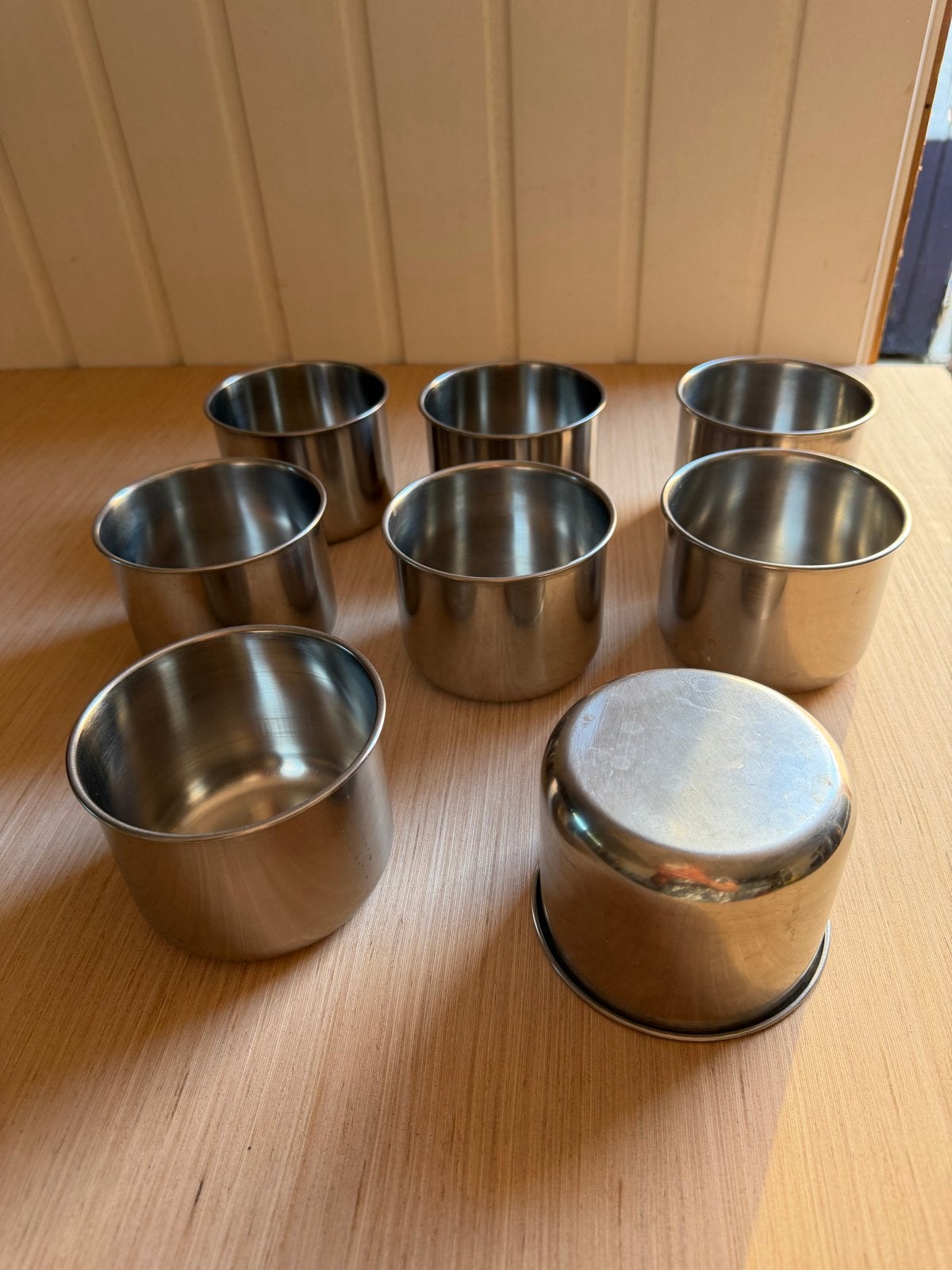 Set van 7 RVS bekers - Nieuwstaat, Overige typen, Ophalen of Verzenden, Metaal, Nieuw