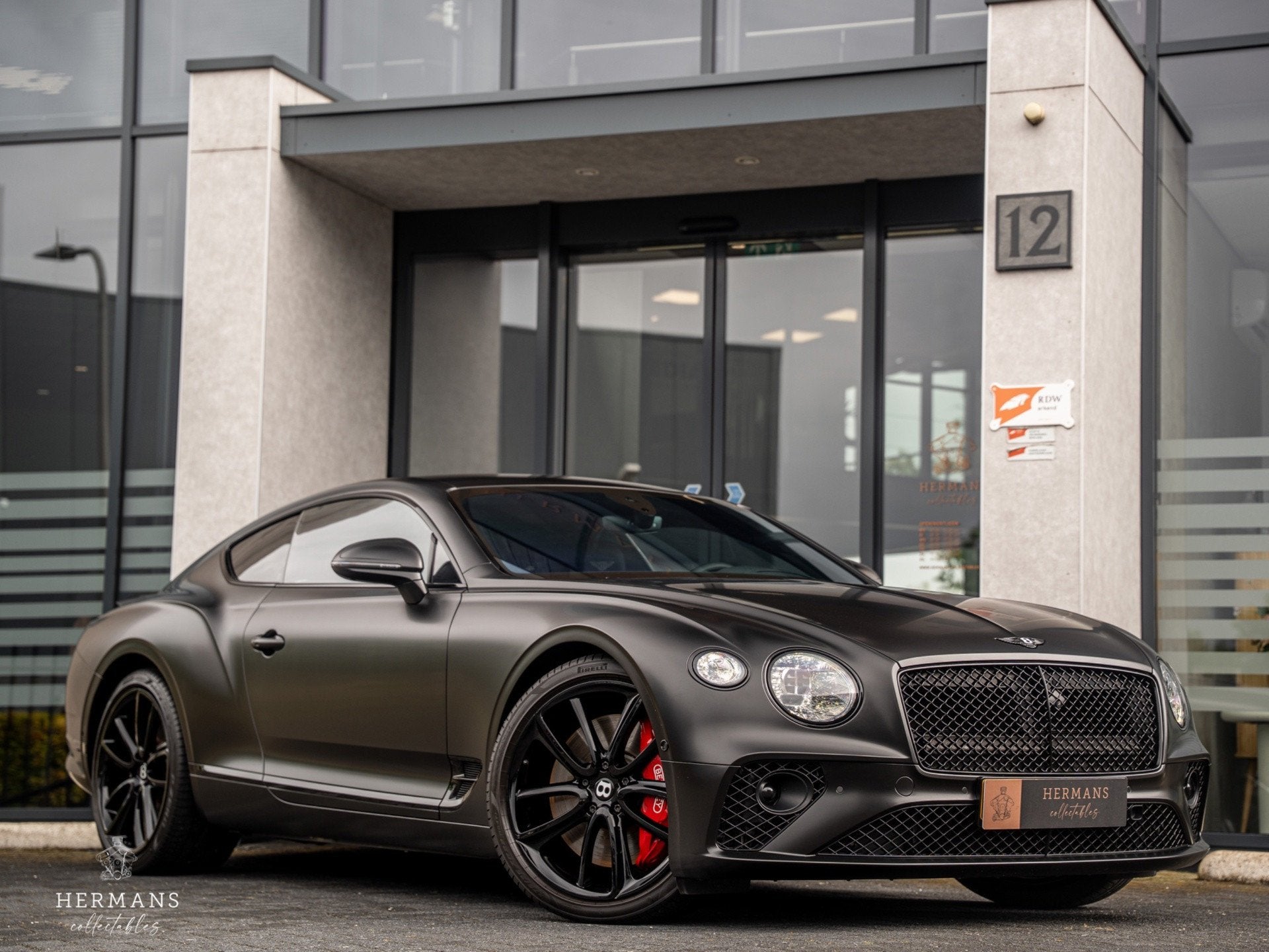 Bentley Continental GT 4.0 V8 / Massage / Adaptive / Perfect, Auto's, Bentley, Gebruikt, Bedrijf, Vierwielaandrijving, 2140 kg