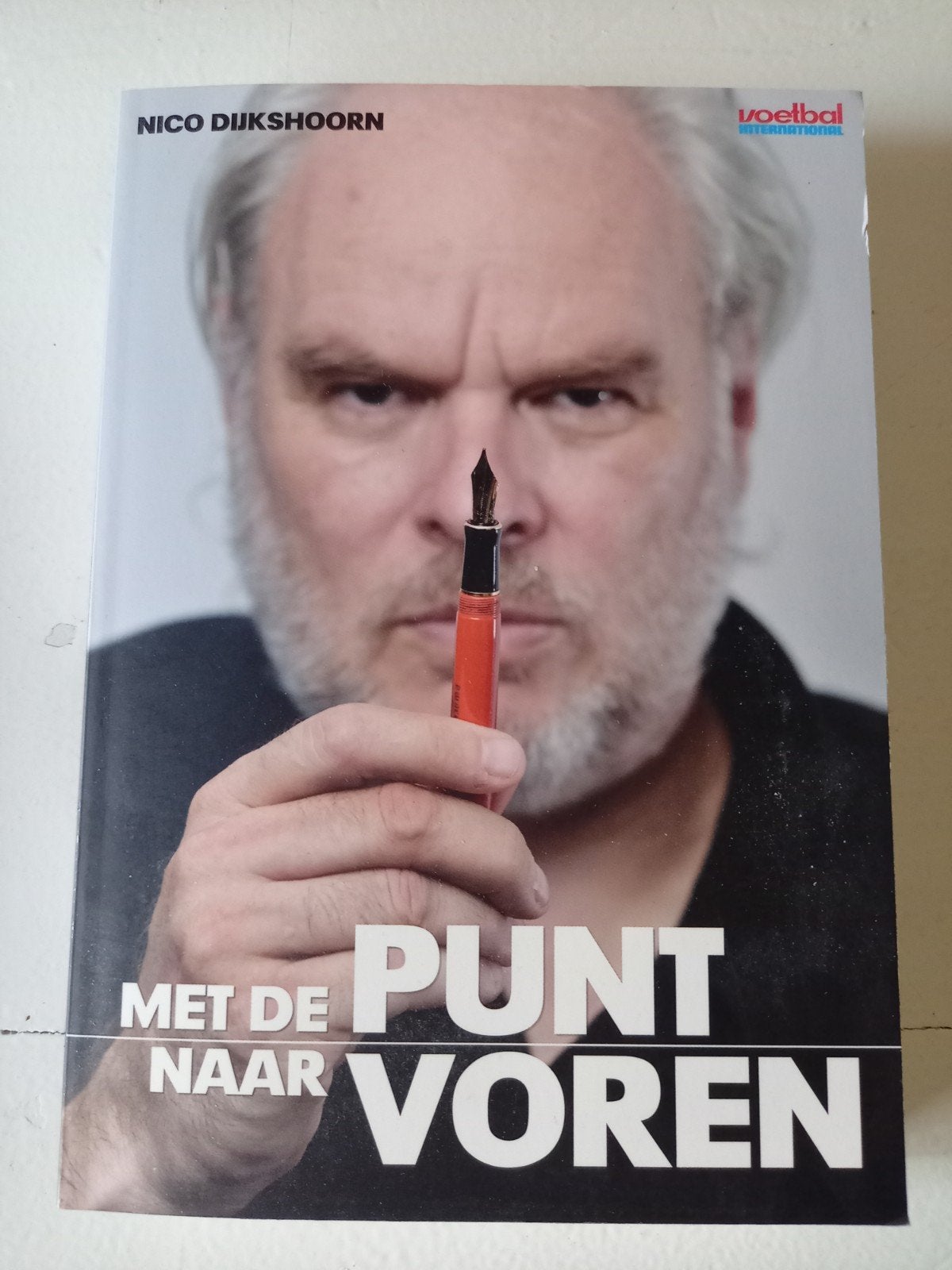 h26 Met de Punt naar Voren - Nico Dijkshoorn, Ophalen of Verzenden, Zo goed als nieuw, Nico Dijkshoorn, Nederland