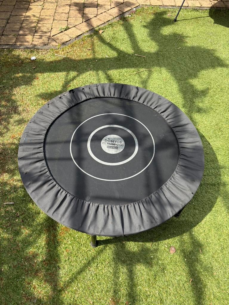 Mini trampoline decathlon, Kinderen en Baby's, Speelgoed | Buiten | Trampolines, Ophalen, Gebruikt