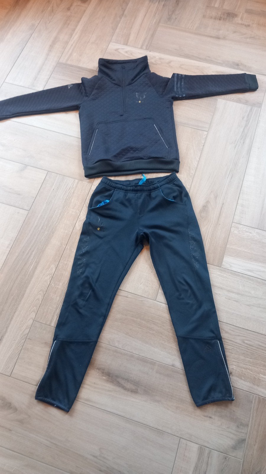 Adidas Messi trainingspak maat 152, Adidas, Ophalen of Verzenden, Zo goed als nieuw, Setje