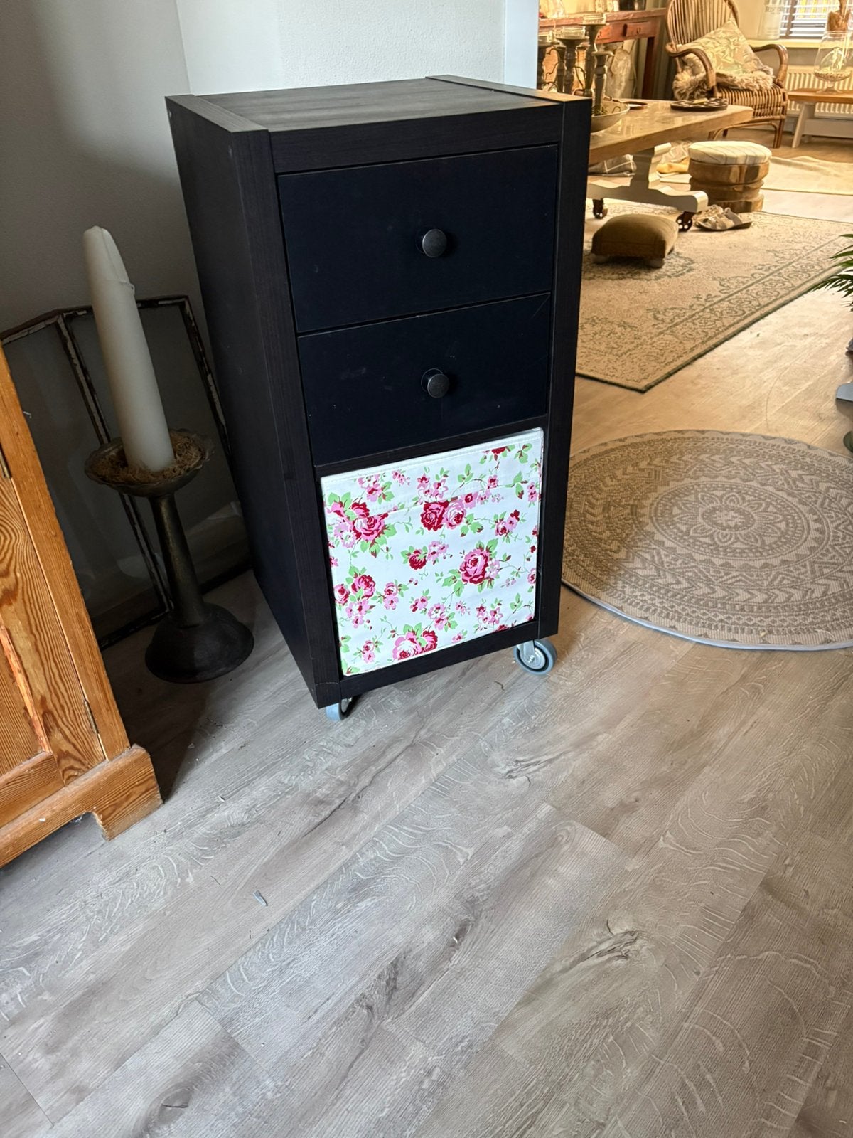 Ikea kallax met onzet, Ophalen, Zo goed als nieuw