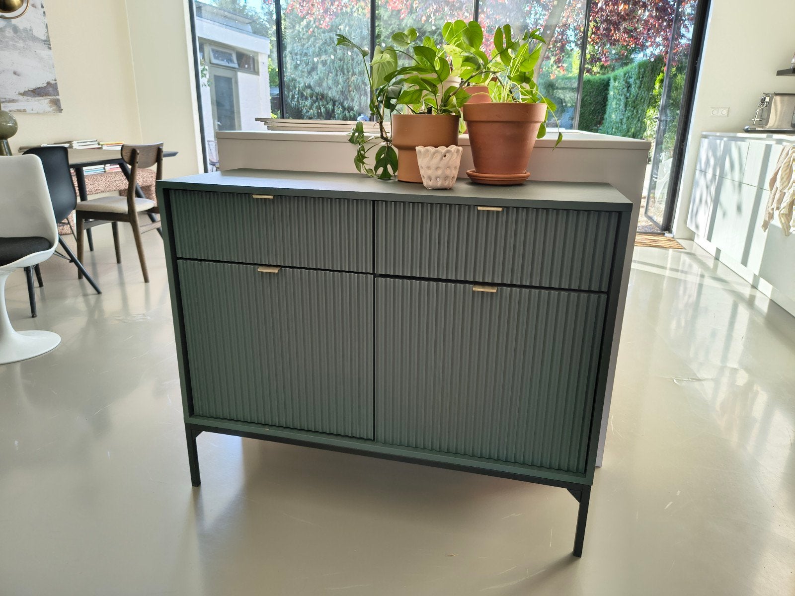 Meubella Dressoir Navil Groen - 104 cm, Ophalen, Zo goed als nieuw, 25 tot 50 cm, Overige houtsoorten