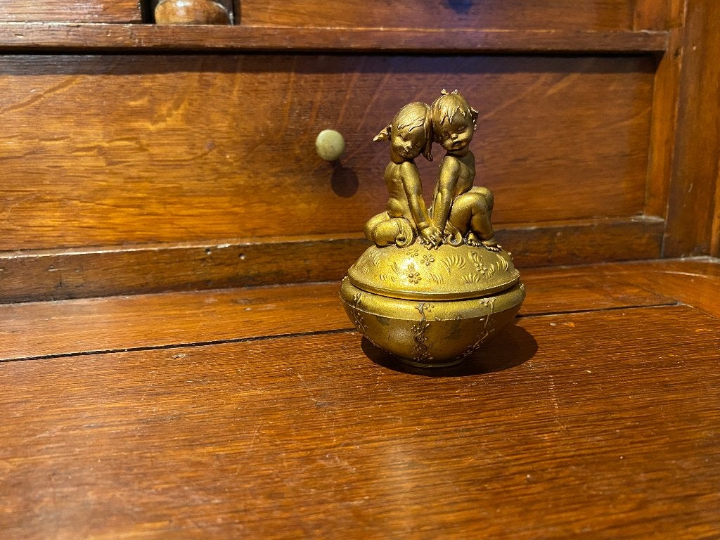 Italiaans gouden juwelendoosje, bakje met 2 kindjes, putti, Ophalen of Verzenden