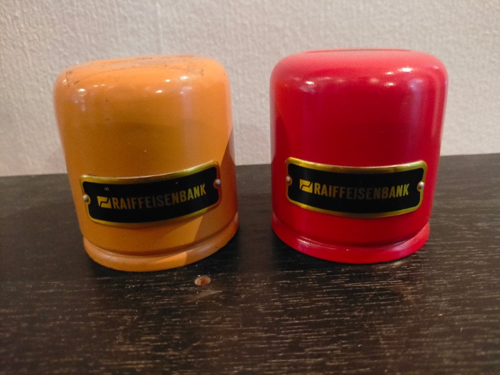 2 Retro raiffeisenbank spaarpotten, Ophalen of Verzenden, Zo goed als nieuw, Steen, Aardewerk of Keramiek, Dier