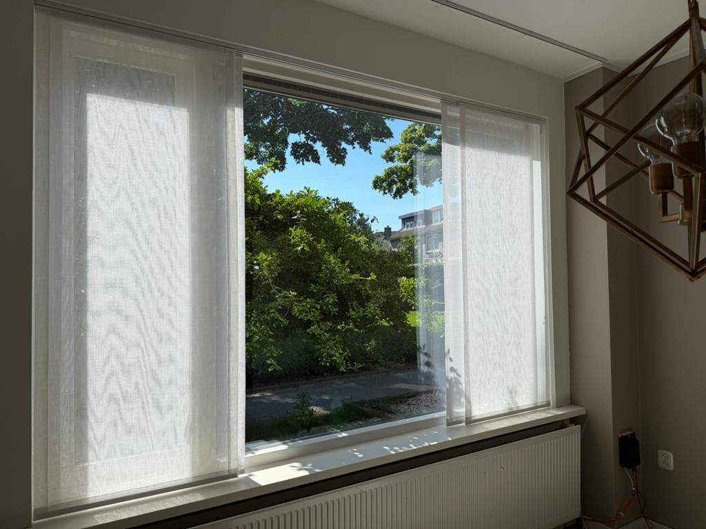 Paneelgordijnen van Woondecoratie - Zo goed als nieuw, Wit, Ophalen of Verzenden, Zo goed als nieuw, 200 cm of meer