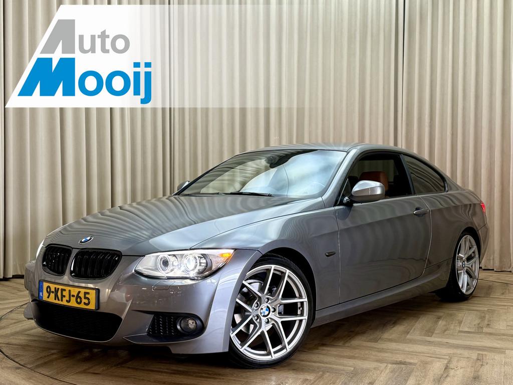 BMW 3 Serie Coupe 320i LCI M-Sport / OrgNL! / 19'' LMV / Xen, Euro 5, 4 cilinders, 4 stoelen, Handgeschakeld