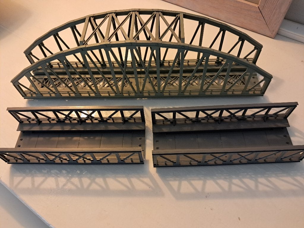 Marklin brug 7263 / 2x brugdelen 74620 in ovp, Wisselstroom, Brug, Tunnel of Gebouw, Ophalen of Verzenden, Zo goed als nieuw