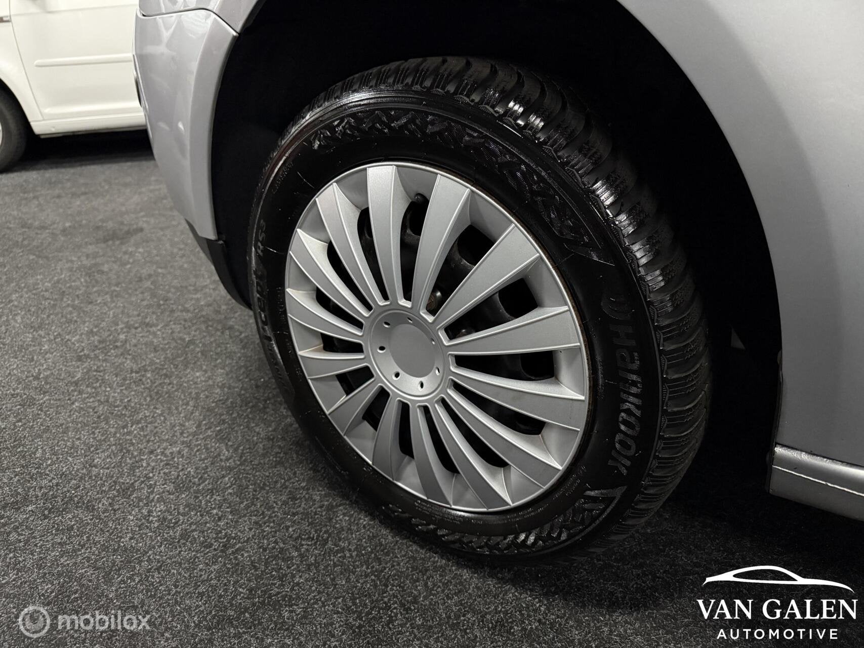 Volkswagen Caddy Maxi 1.6 Comfortline 7P Airco|Clima|APK, Voorwielaandrijving, 12 maanden, Gebruikt, 7 stoelen