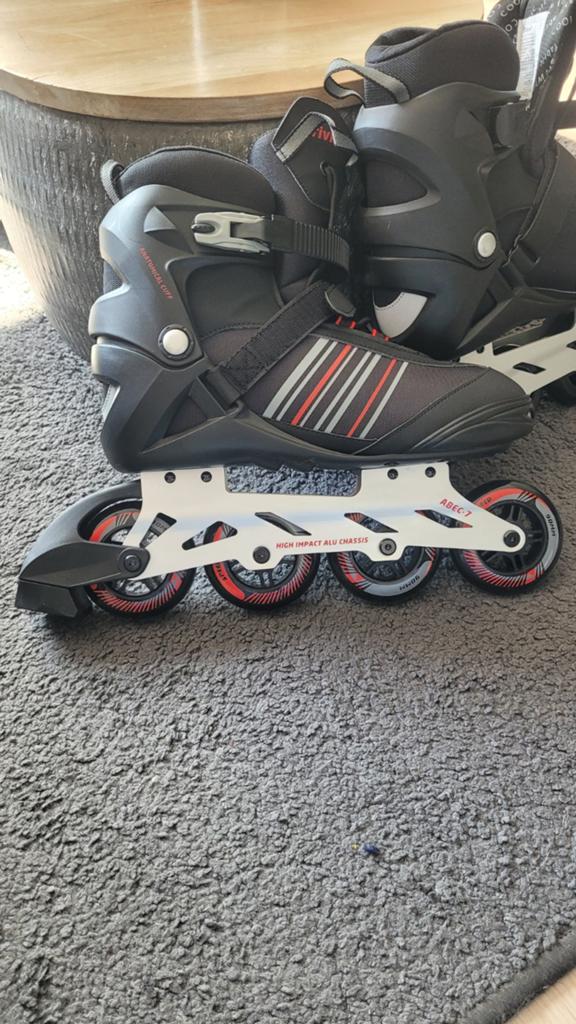 Nieuwe inline skates - Maat 44, Sport en Fitness, Skeelers, Ophalen of Verzenden, Nieuw