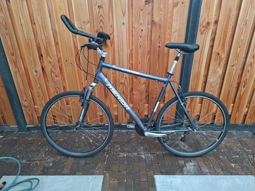 Sportfiets Merida cross bike, Fietsen en Brommers, Gebruikt, Vering, 57 tot 61 cm, Meer dan 20 versnellingen