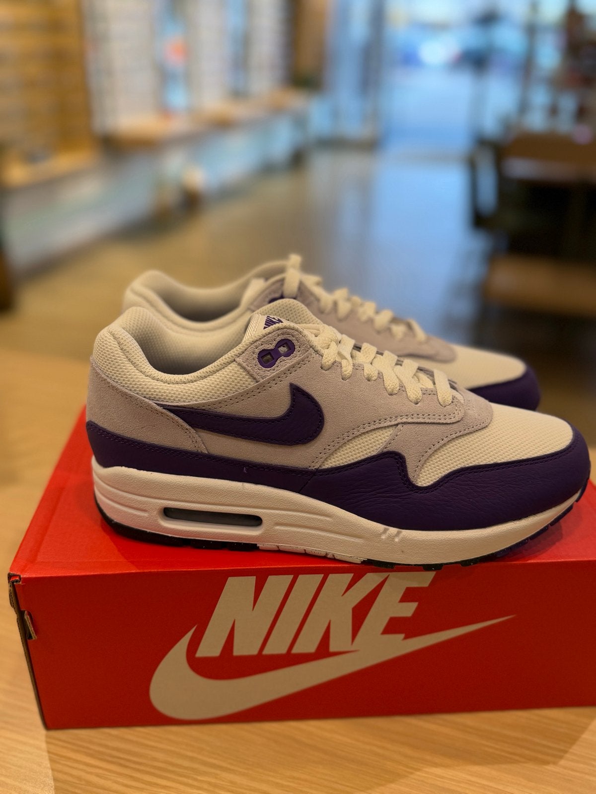 Nieuwe Nike Air Max 1 SC - White/Field Purple (DZ4549-101), Ophalen of Verzenden, Nieuw, Overige kleuren, Sneakers of Gympen