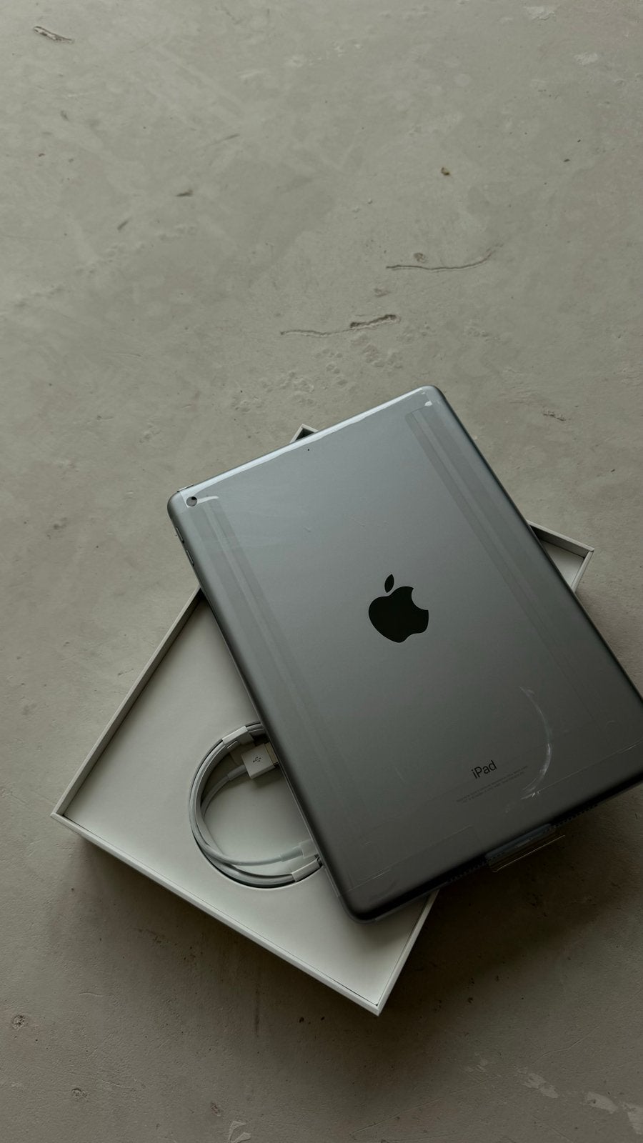 Apple iPad - nieuw in doos, Computers en Software, Apple iPads, 32 GB, Apple iPad, Zwart, Nieuw