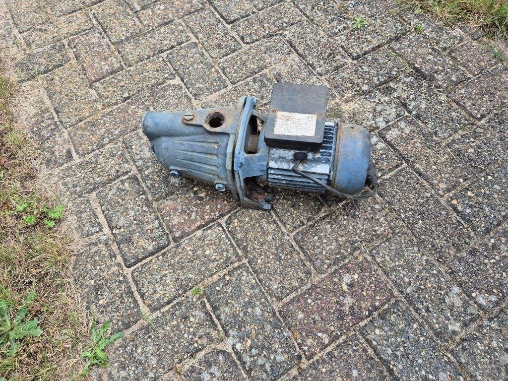 Aspira centrifugaalpomp, Tuin en Terras, Ophalen, Gebruikt, Elektrisch, Beregeningspomp