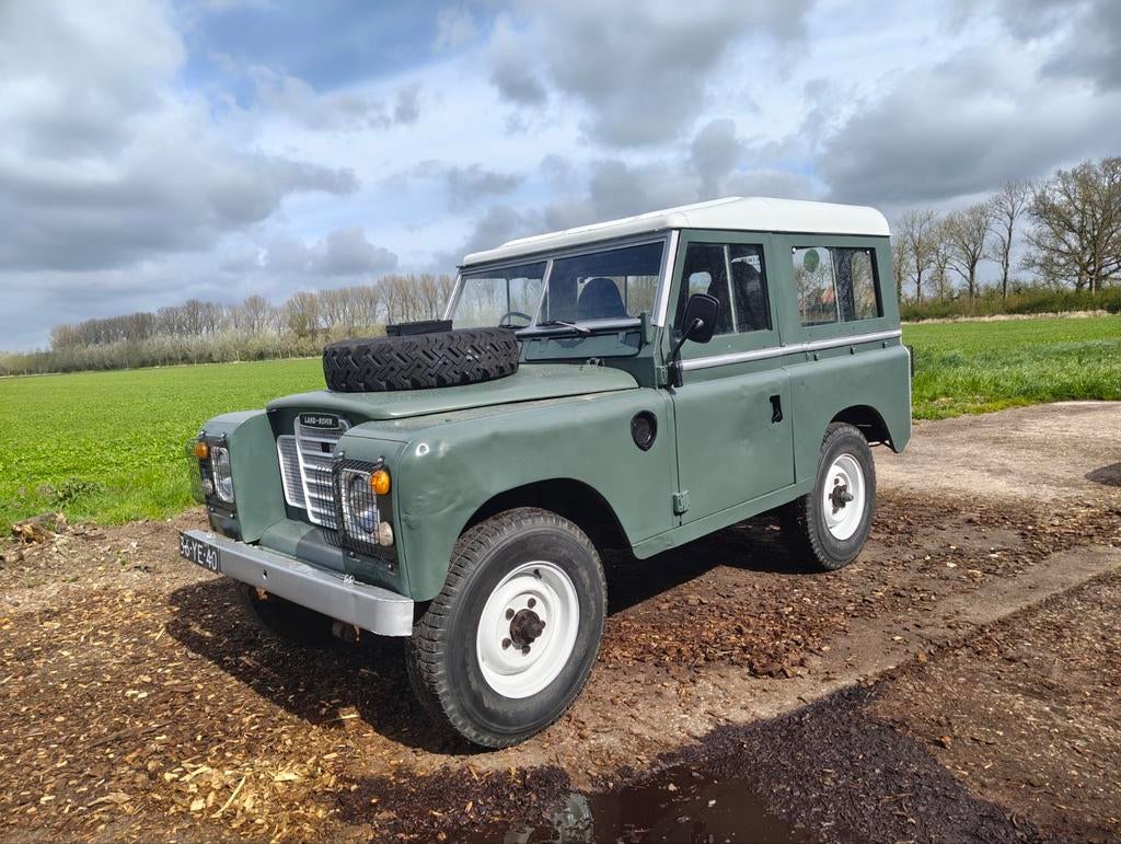 Land Rover series 3 88 1977 oldtimer, 2286 cc, 74 pk, Zwart, 4 cilinders