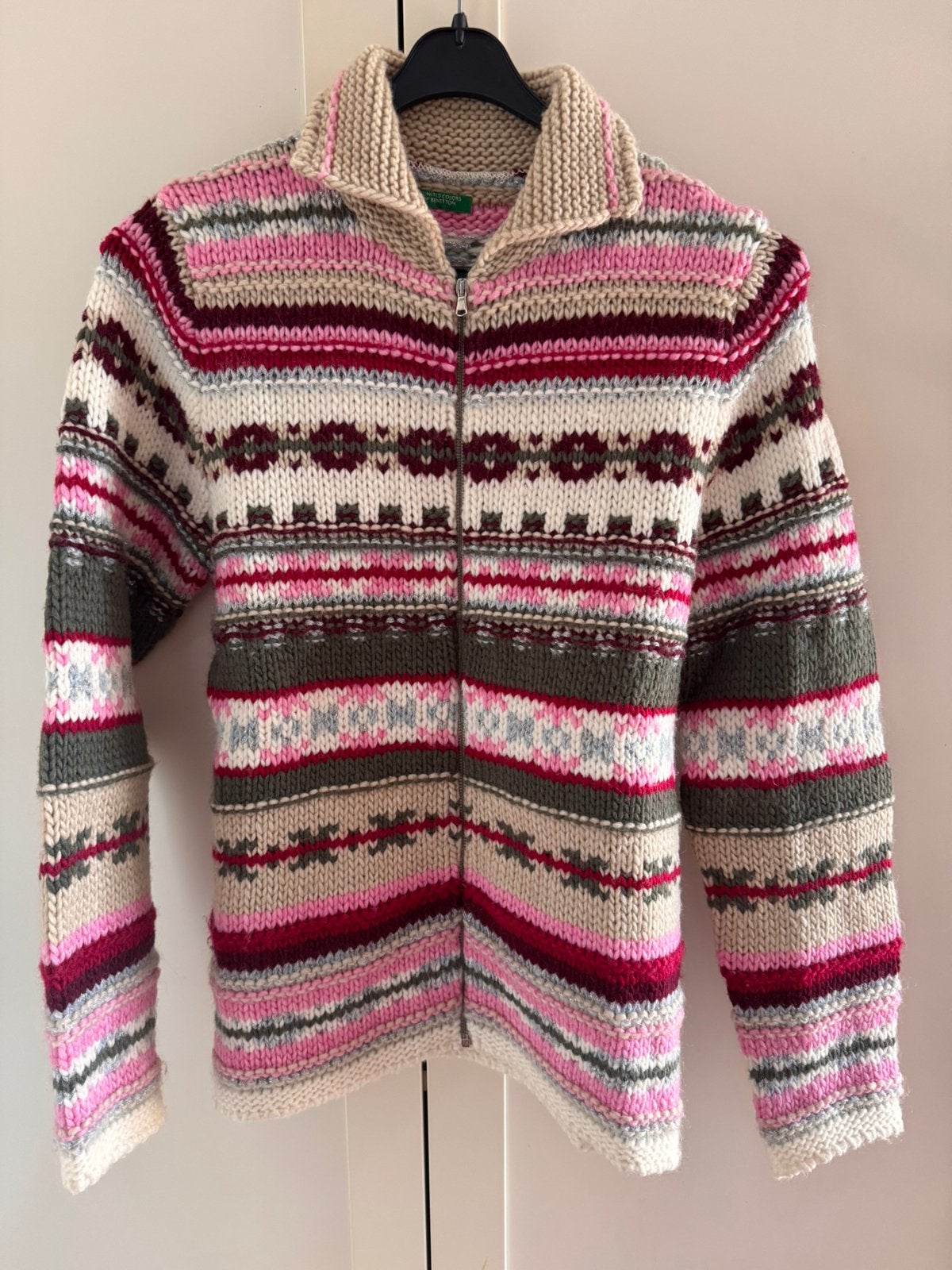 Kleurrijk Benetton 48% wollen vest kids XL 12 jaar, United Colors of Benetton, Meisje, Trui of Vest, Ophalen of Verzenden