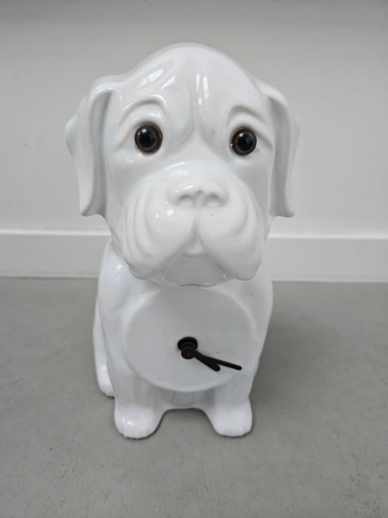 Porseleinen klok Hond Jaren 70, Huis en Inrichting, Woonaccessoires | Klokken, Ophalen of Verzenden, Wekker of Tafelklok
