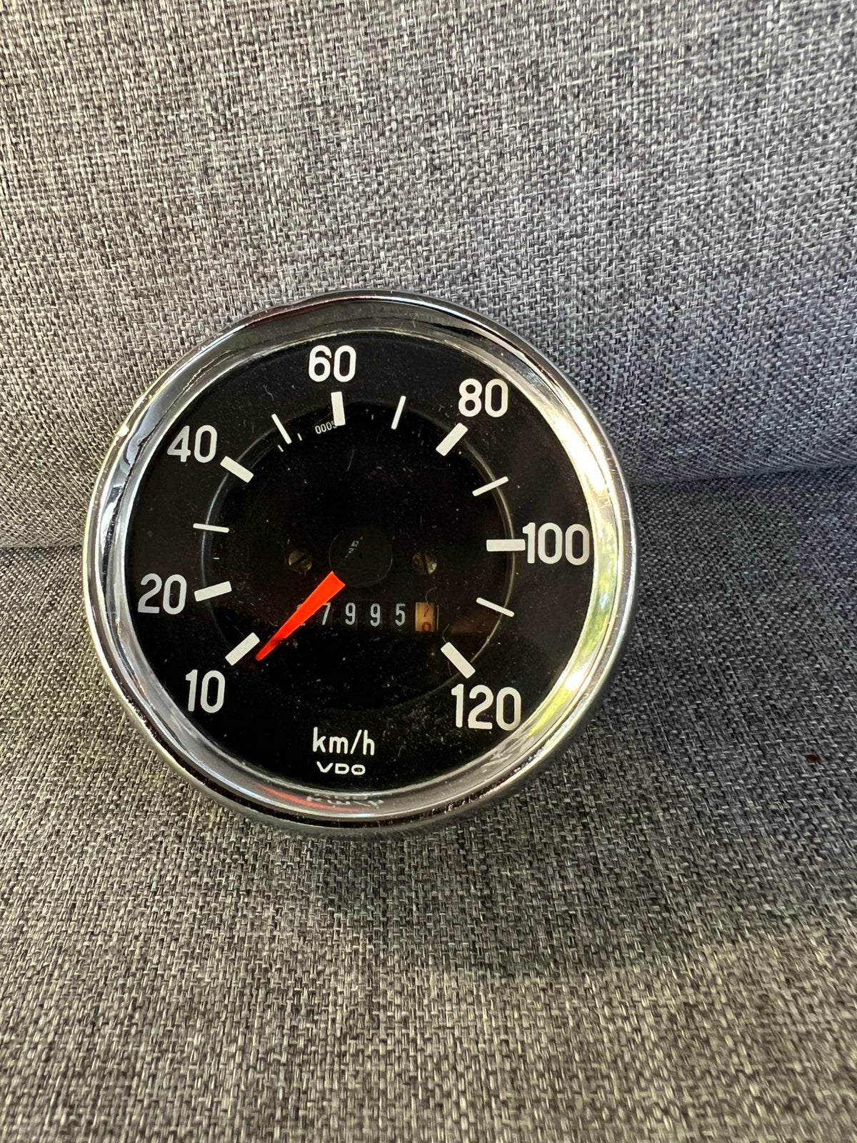 Originele VDO kilometer teller 120 km/h - WERKEND !, Ophalen of Verzenden, Gebruikt, Cilinder