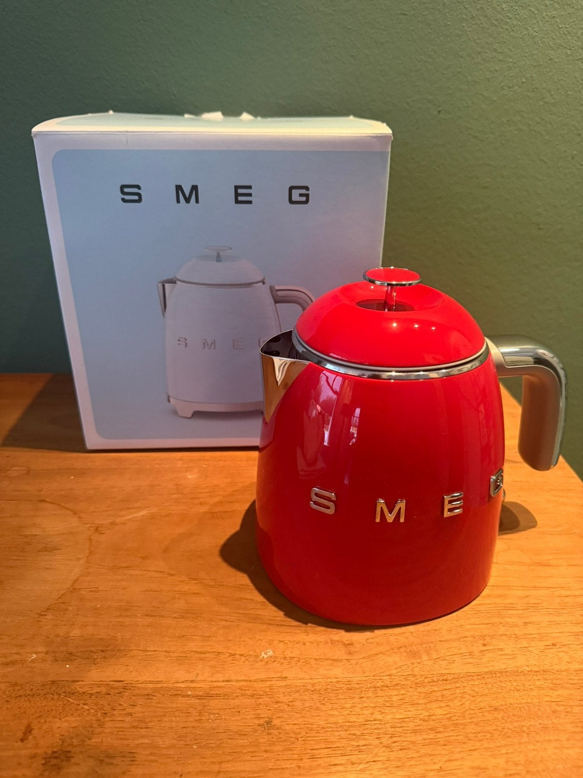 SMEG Waterkoker. NIEUW ( niet gebruikt.), Ophalen of Verzenden, Nieuw