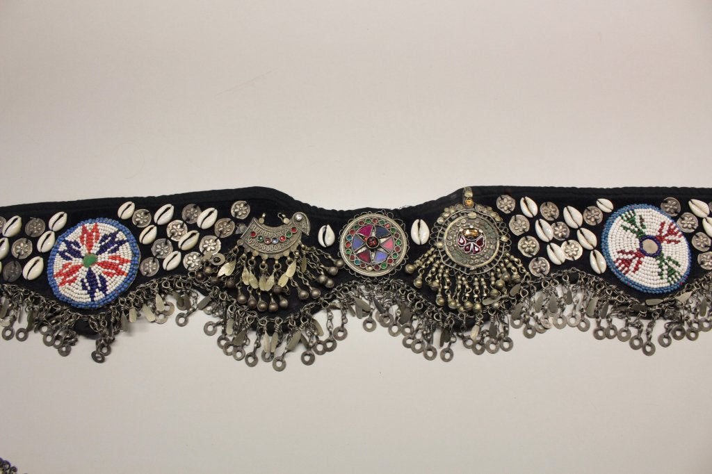 oosterse riem met metaal, steentjes, muntjes en schelpen, 5 cm of meer, Zwart, 90 tot 100 cm, Heupriem