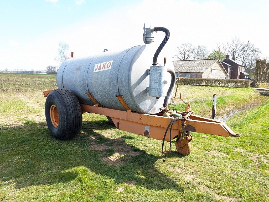 Mesttanks watertank waterton 5 en 6 kuubs te koop, Ophalen, Overige, Oogstmachine