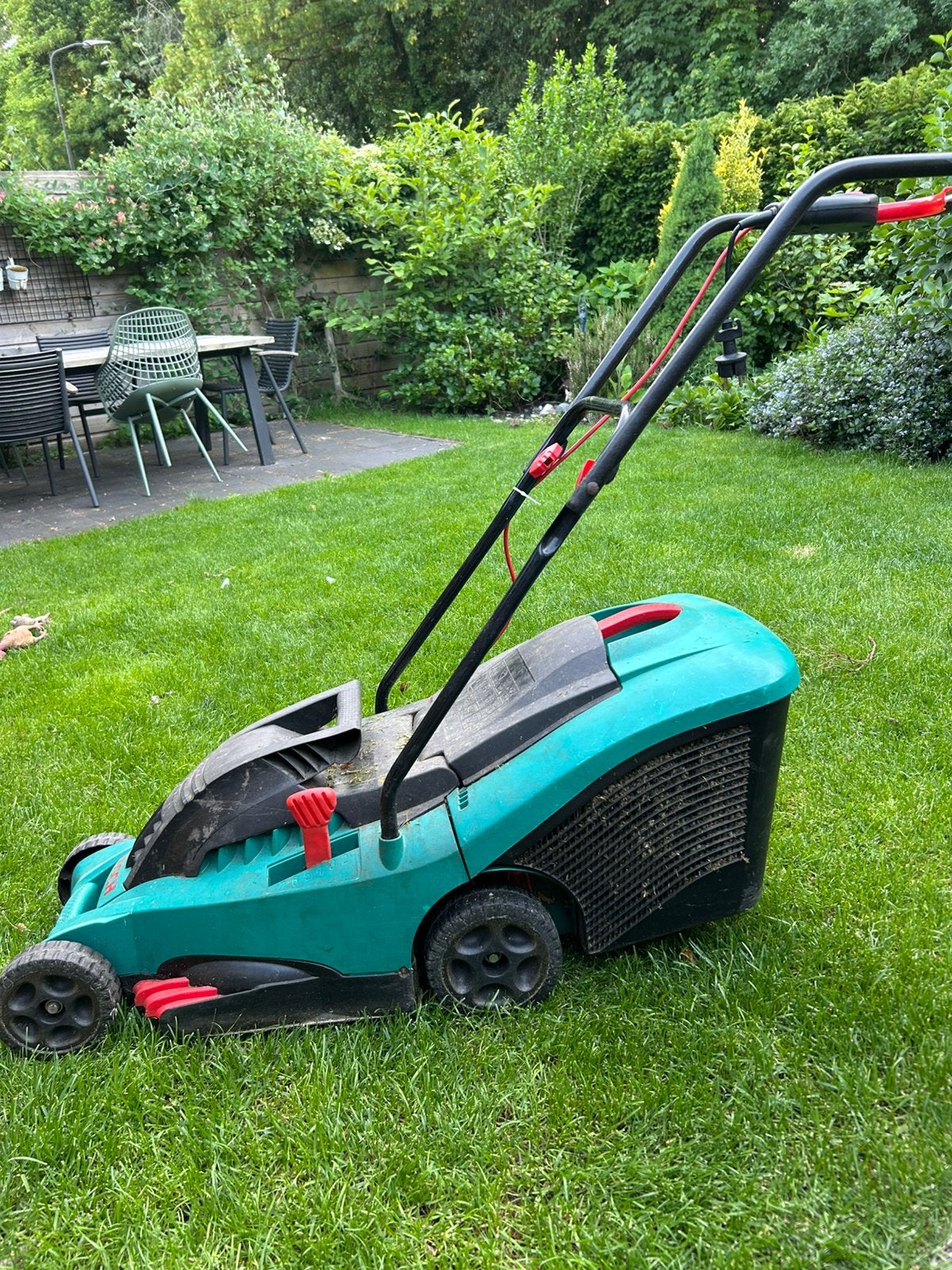 Te koop elektrische grasmaaier, Tuin en Terras, Grasmaaiers, Ophalen, Zo goed als nieuw