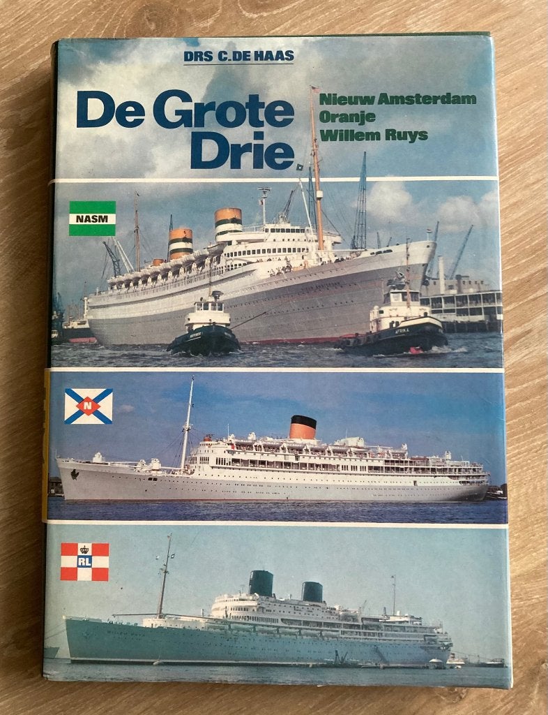 De Grote Drie Nieuw Amsterdam, Oranje, Willem Ruys, Verzamelen, Scheepvaart, Verzenden, Zo goed als nieuw, Motorboot, Boek of Tijdschrift