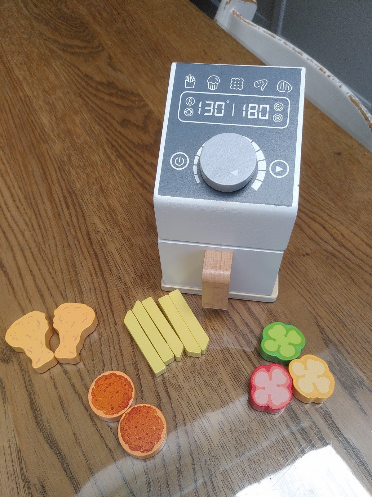 Houten speelgoed airfryer met accessoires, Ophalen of Verzenden, Zo goed als nieuw, Jongen of Meisje