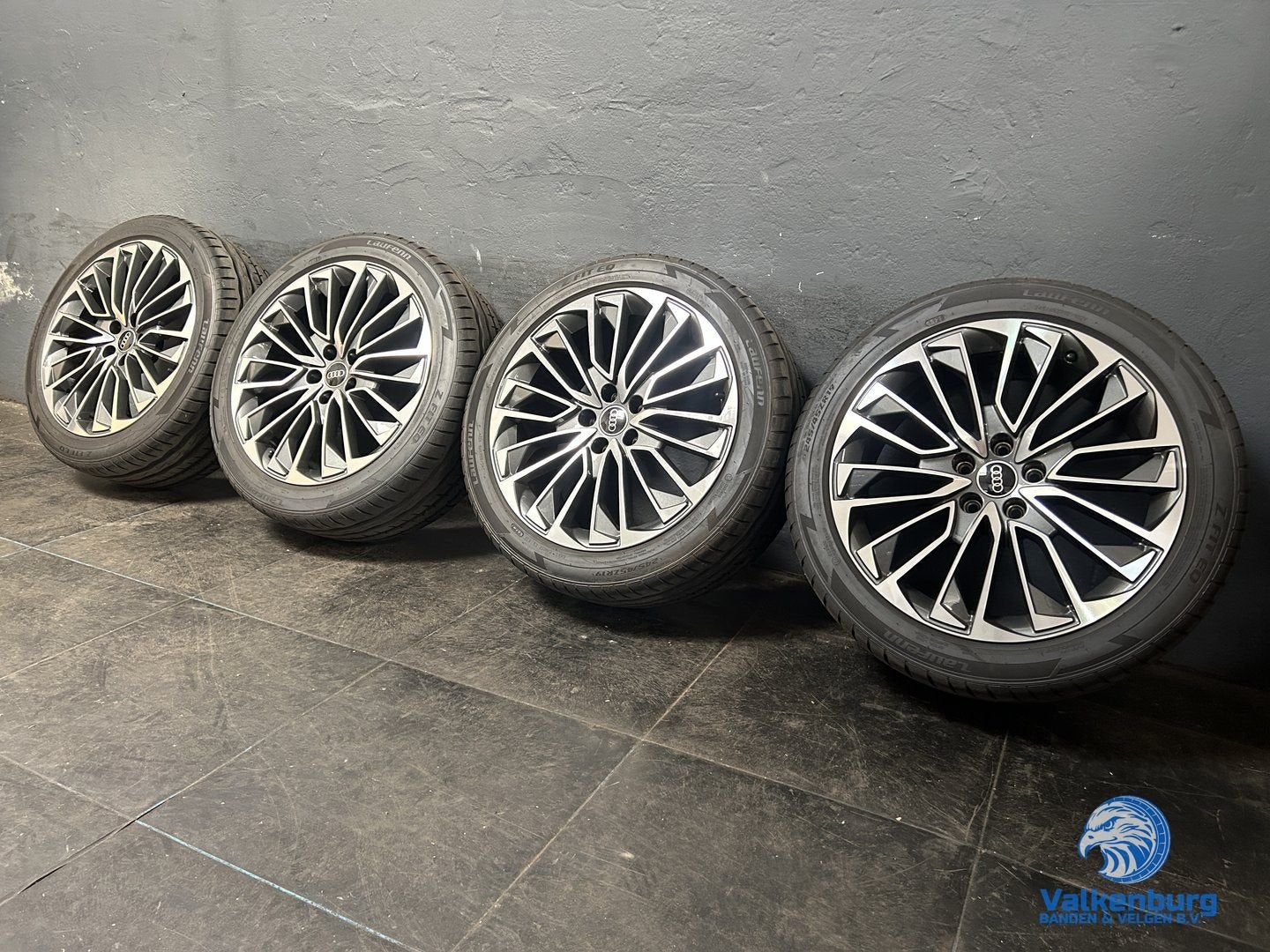 8mm! Originele Audi A6 S6 C8 4K S-Line 19 inch antraciete ve