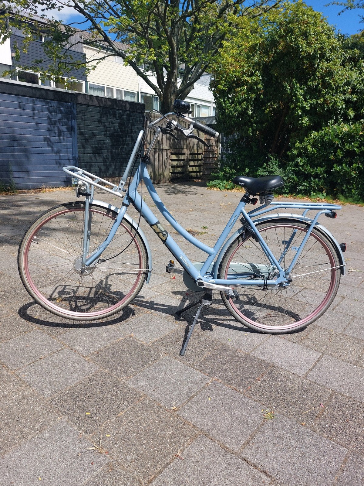 Sparta Damesfiets met 7 versnellingen en voordrager, Ophalen, Sparta, Velgrem, Versnellingen