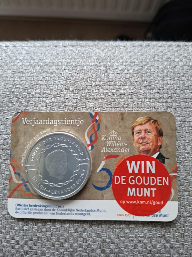 Zwaar verzilverde €10 munt Koning Willem-Alexander 50 jaar, Ophalen of Verzenden, Koningin Beatrix, Euro's, Losse munt