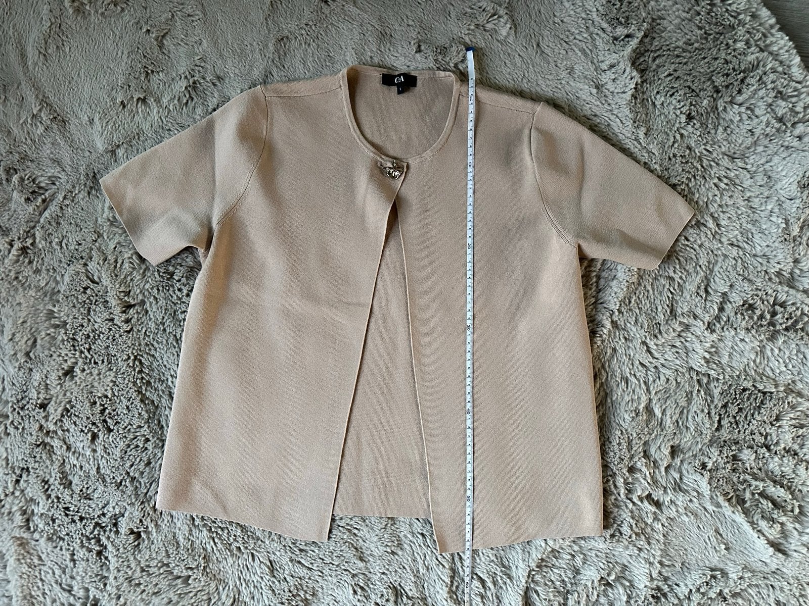 C&A beige vestje met gouden sierknoop maat 36 (S), Ophalen of Verzenden, Nieuw, Maat 36 (S), Beige
