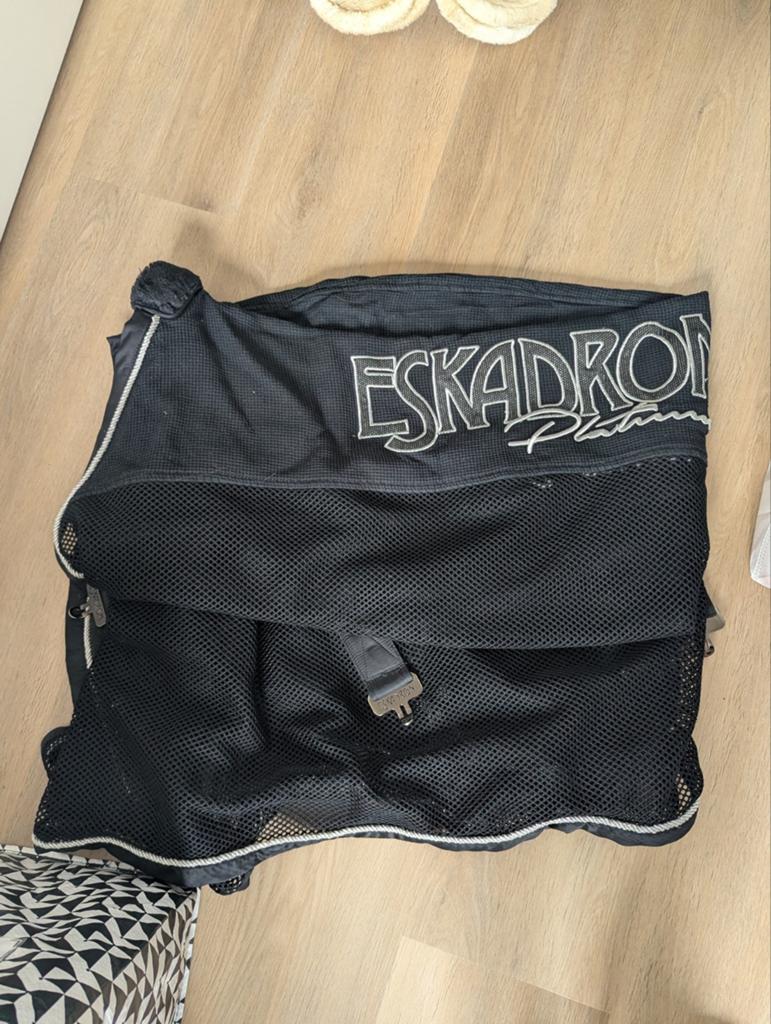 Eskadron platinum vliegendeken met rug, Ophalen of Verzenden, Hondenjas