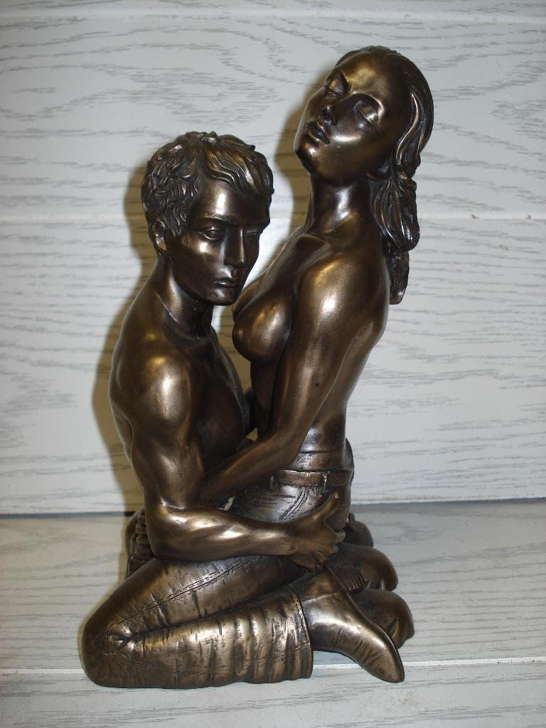 buste Beeld Stel Sexy Erotiek   22 Cm Hoog, Antiek en Kunst, Handgemaakt, Ophalen of Verzenden, 20 - 50 cm, Beeld