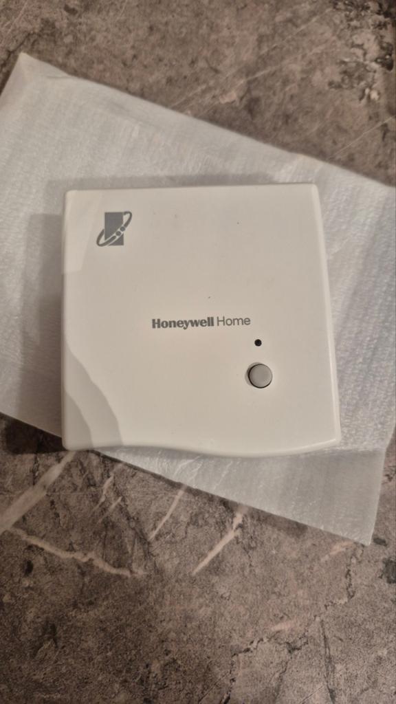 Honeywell home r8810a, Minder dan 30 cm, Overige typen, Nieuw, Minder dan 60 cm