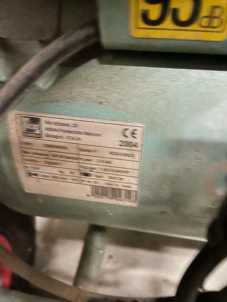 Contimac hitachi compressor 2 cilinder, Doe-het-zelf en Verbouw, Compressors, Gebruikt, 6 tot 10 bar, 25 tot 100 liter, 200 tot 400 liter/min