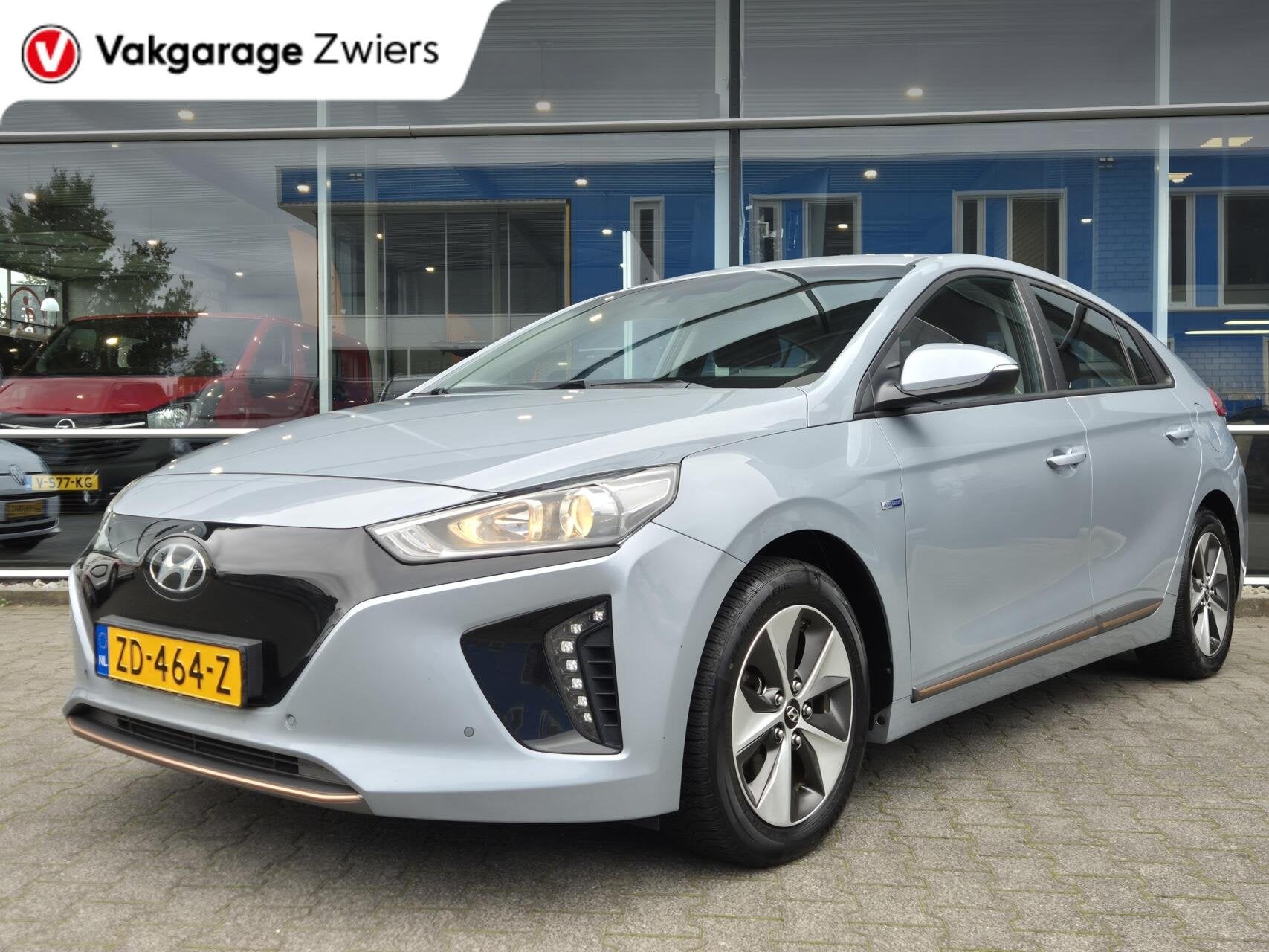 Hyundai IONIQ Comfort EV |Camera | PDC | Android / Apple | C, Auto's, Met garantie (alle), Origineel Nederlands, IONIQ, Zilver of Grijs