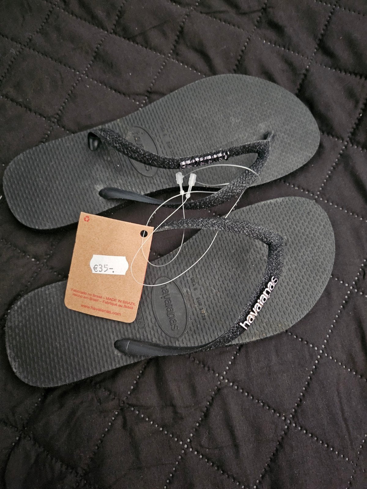 Nieuwe Slippers Zwart maat 35/36 Havaianas, Kleding | Heren, Badmode en Zwemkleding, Ophalen of Verzenden, Overige maten, Zwart