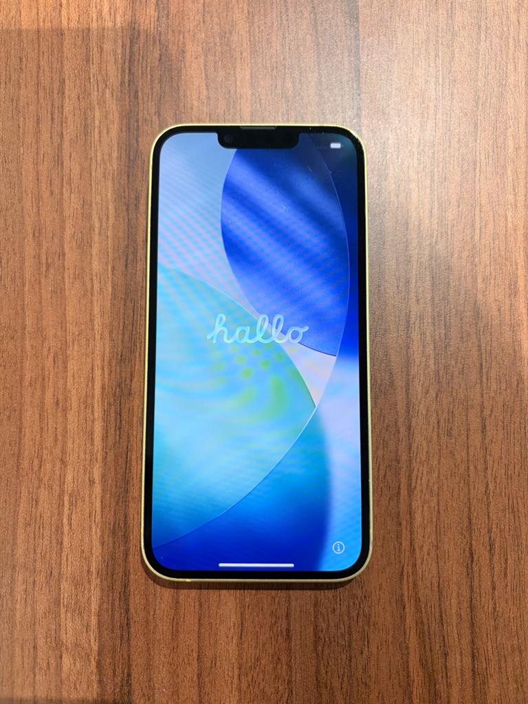 Apple iPhone 14 128GB Yellow - Zeer netjes - Camera stuk, 128 GB, Geel, Ophalen of Verzenden, Zo goed als nieuw