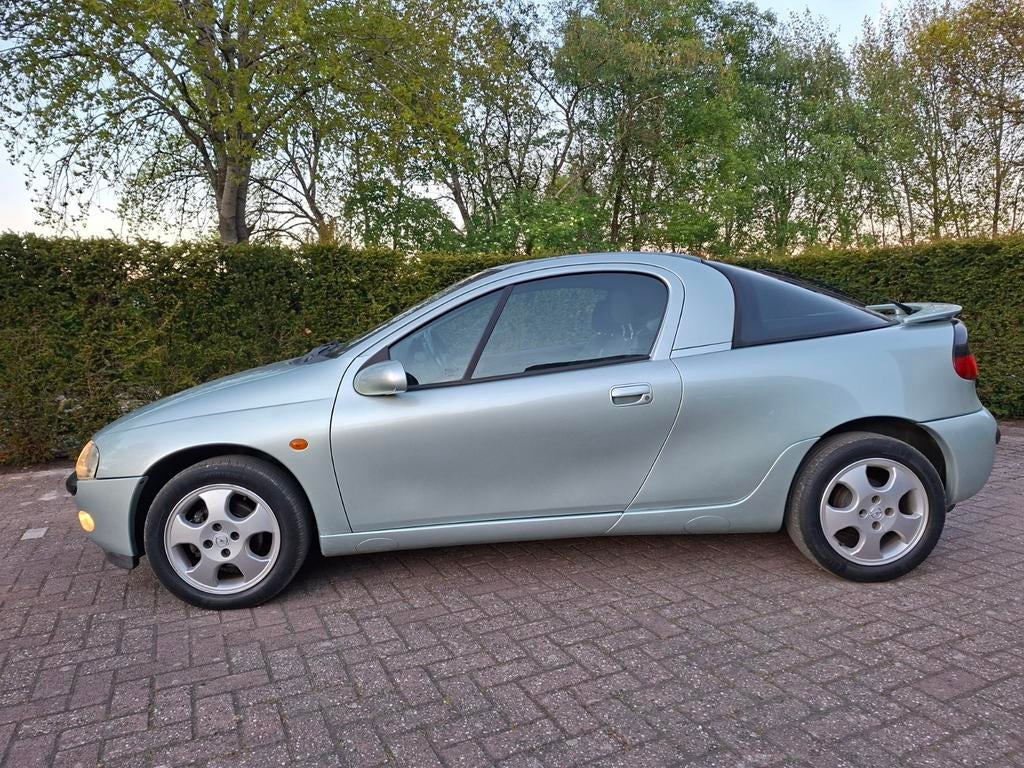 Opel Tigra 1.4 I 16V 1999 Grijs, Voorwielaandrijving, 40 €/maand, 4 cilinders, 4 stoelen