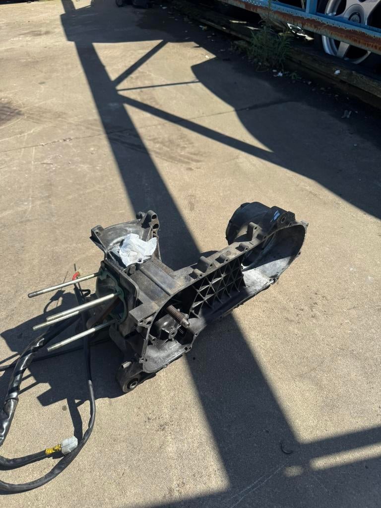Piaggio skipper 125cc/150cc carter met onsteking en krukas, Fietsen en Brommers, Brommeronderdelen | Scooters, Ophalen, Zo goed als nieuw
