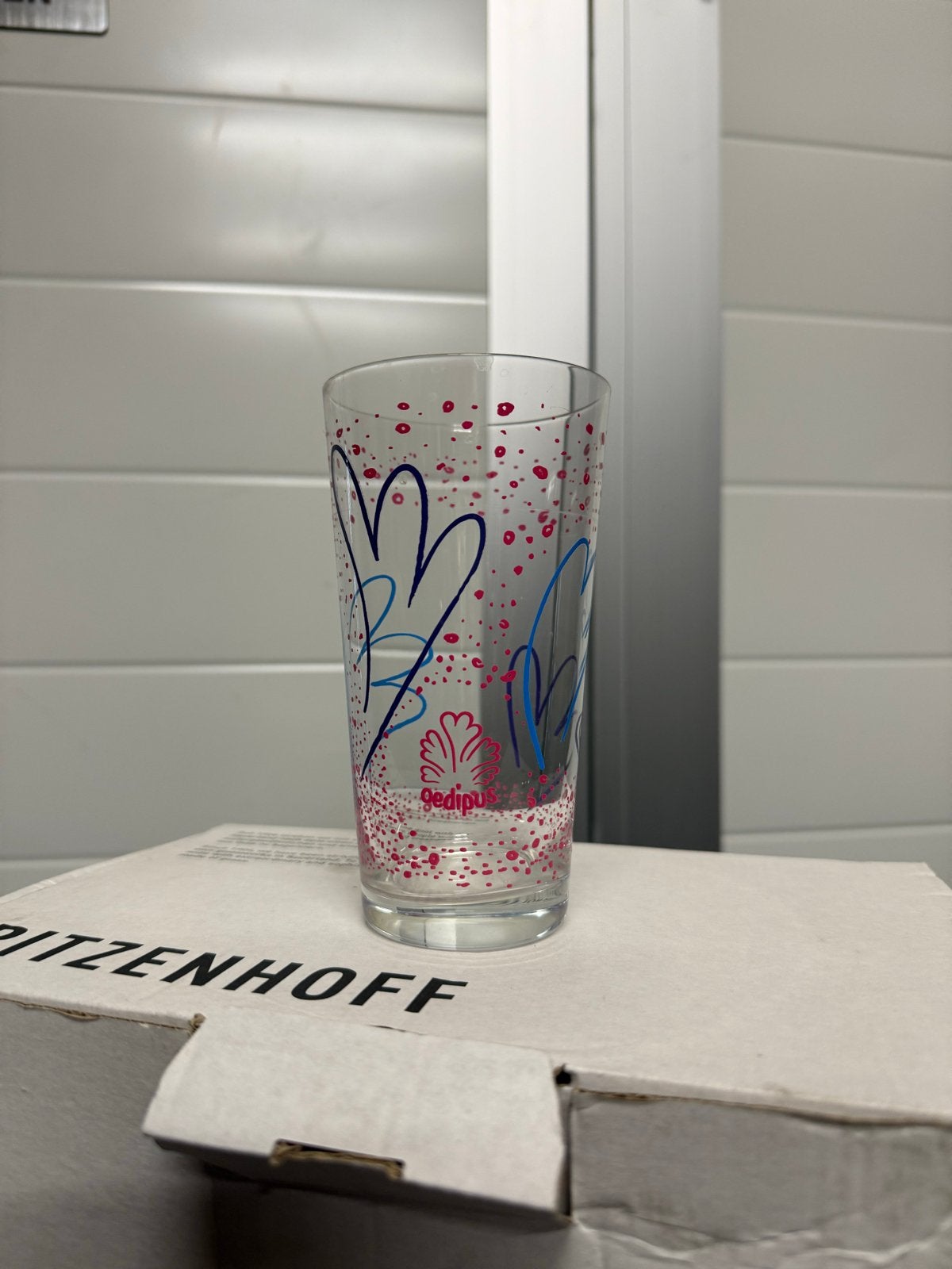 Doos Oedipus Glas vaas met kleurrijk design, Ophalen, Nieuw