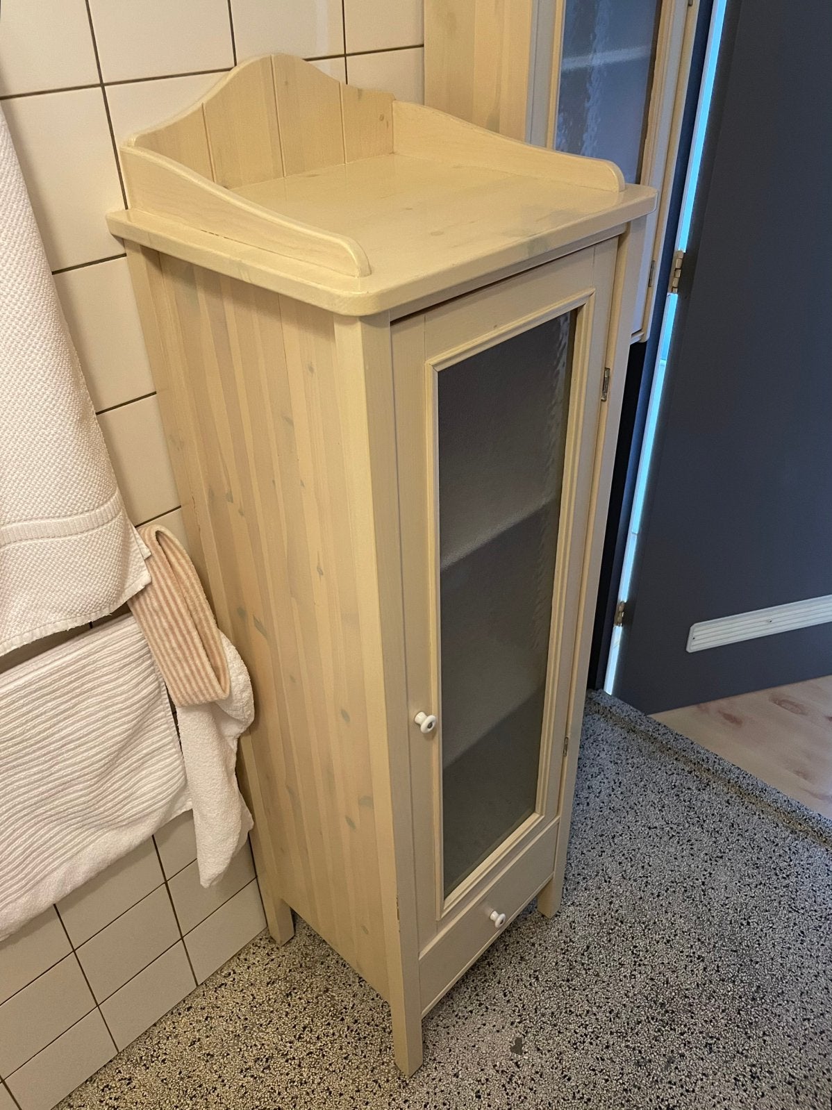 Badkamer kast, Ophalen, (Half)hoge kast, Minder dan 50 cm, 100 tot 150 cm