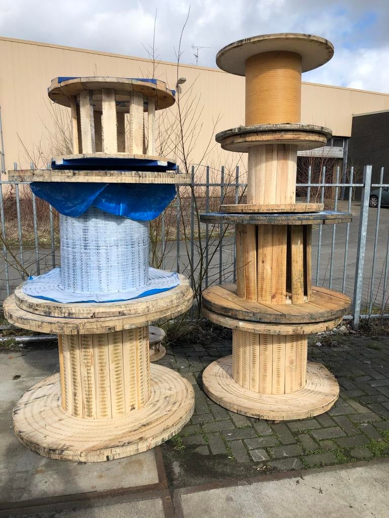 Houten haspels, statafel, Ophalen, Gebruikt, Hout, Overige typen